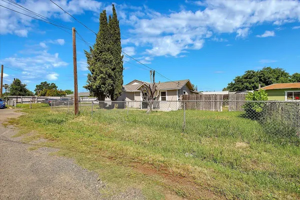 $299,900 | 1613 9th Avenue, Olivehurst, CA 95961