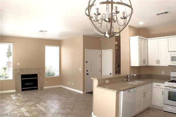 $1,775 | 251 South Green Valley Parkway, Unit 5112, Henderson, NV 89012