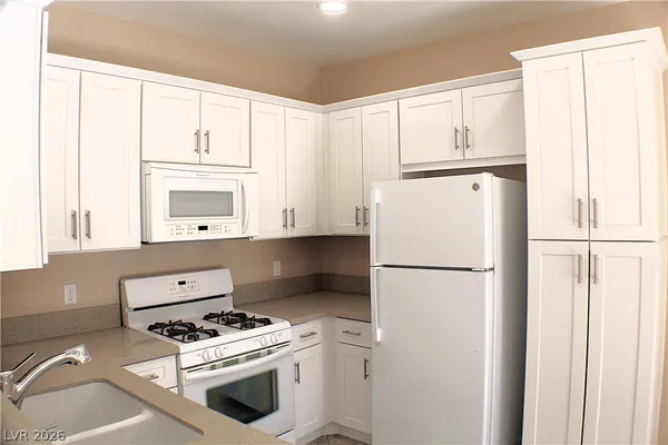 $1,775 | 251 South Green Valley Parkway, Unit 5112, Henderson, NV 89012