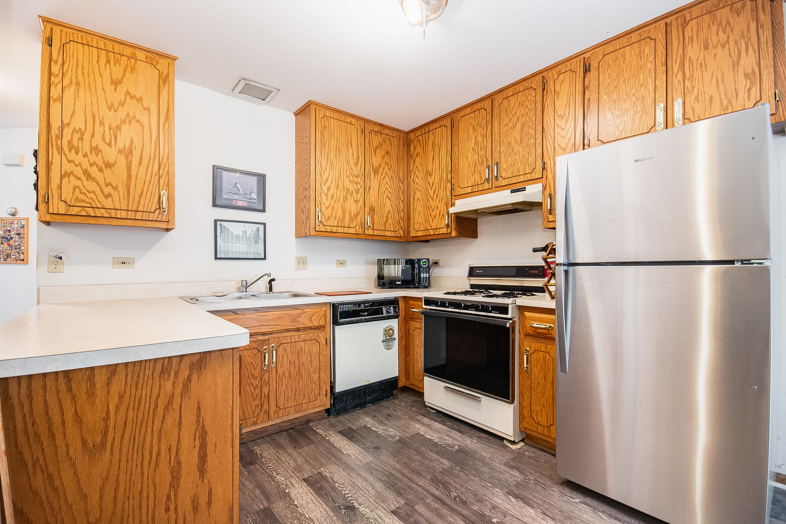 2501 Red Oak Trail Crest Hill, IL 60403 - Photo 5 of 15