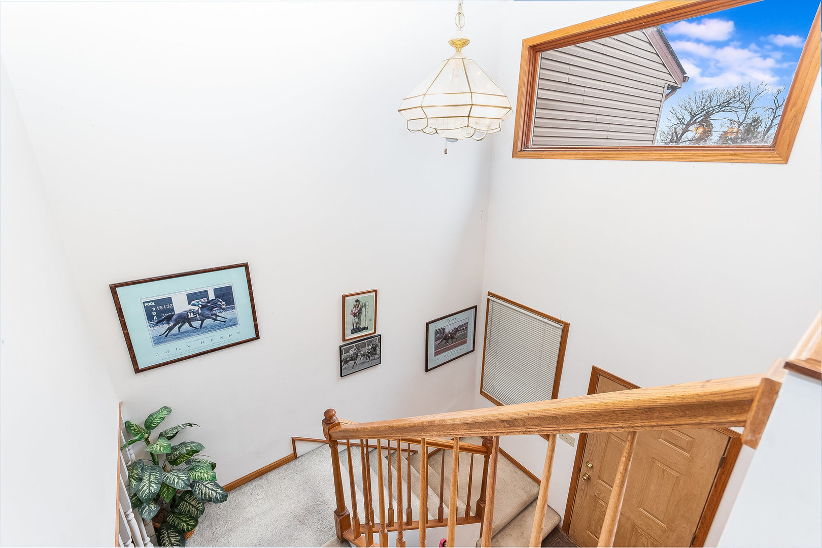 2501 Red Oak Trail Crest Hill, IL 60403 - Photo 7 of 15