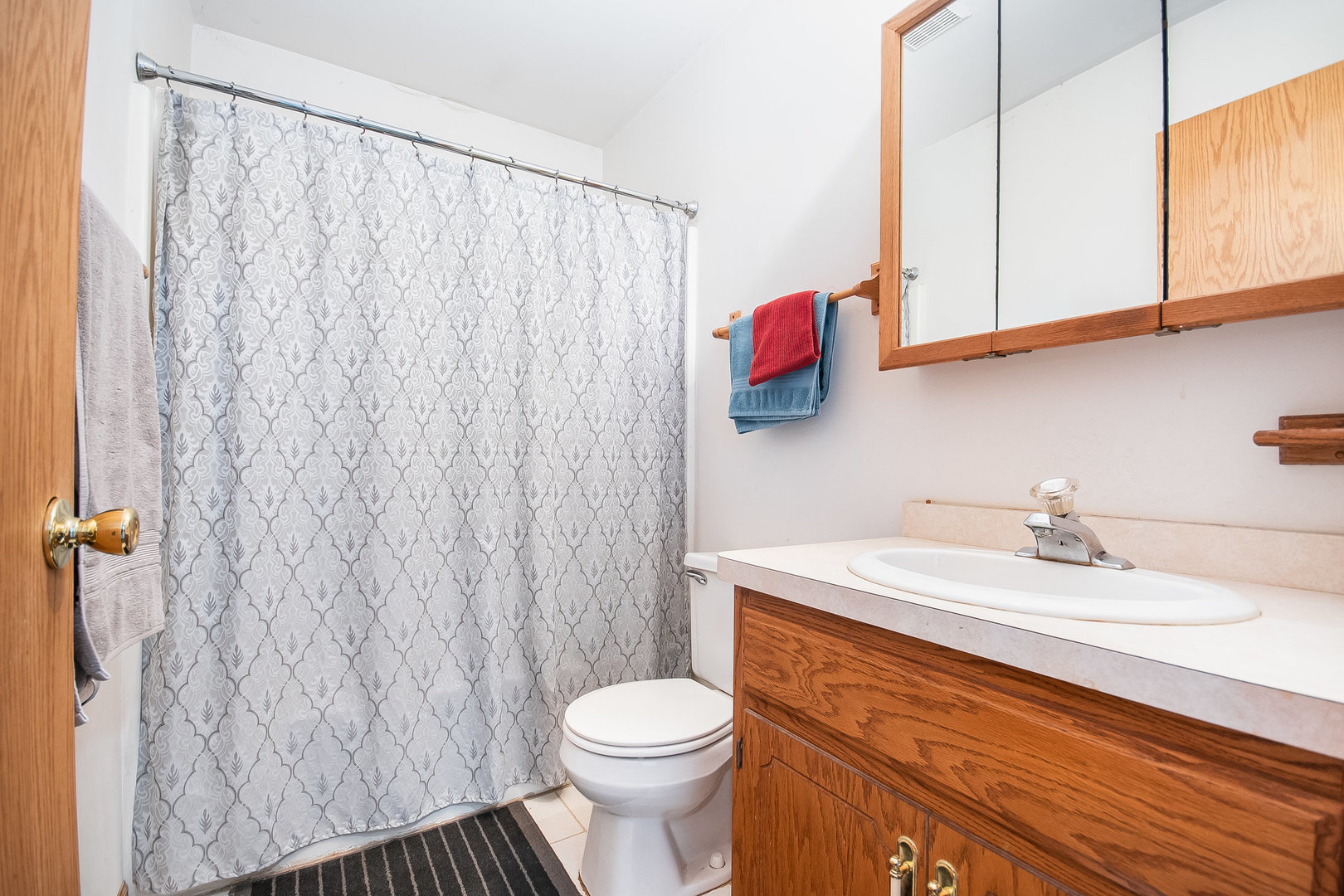 2501 Red Oak Trail Crest Hill, IL 60403 - Photo 9 of 15