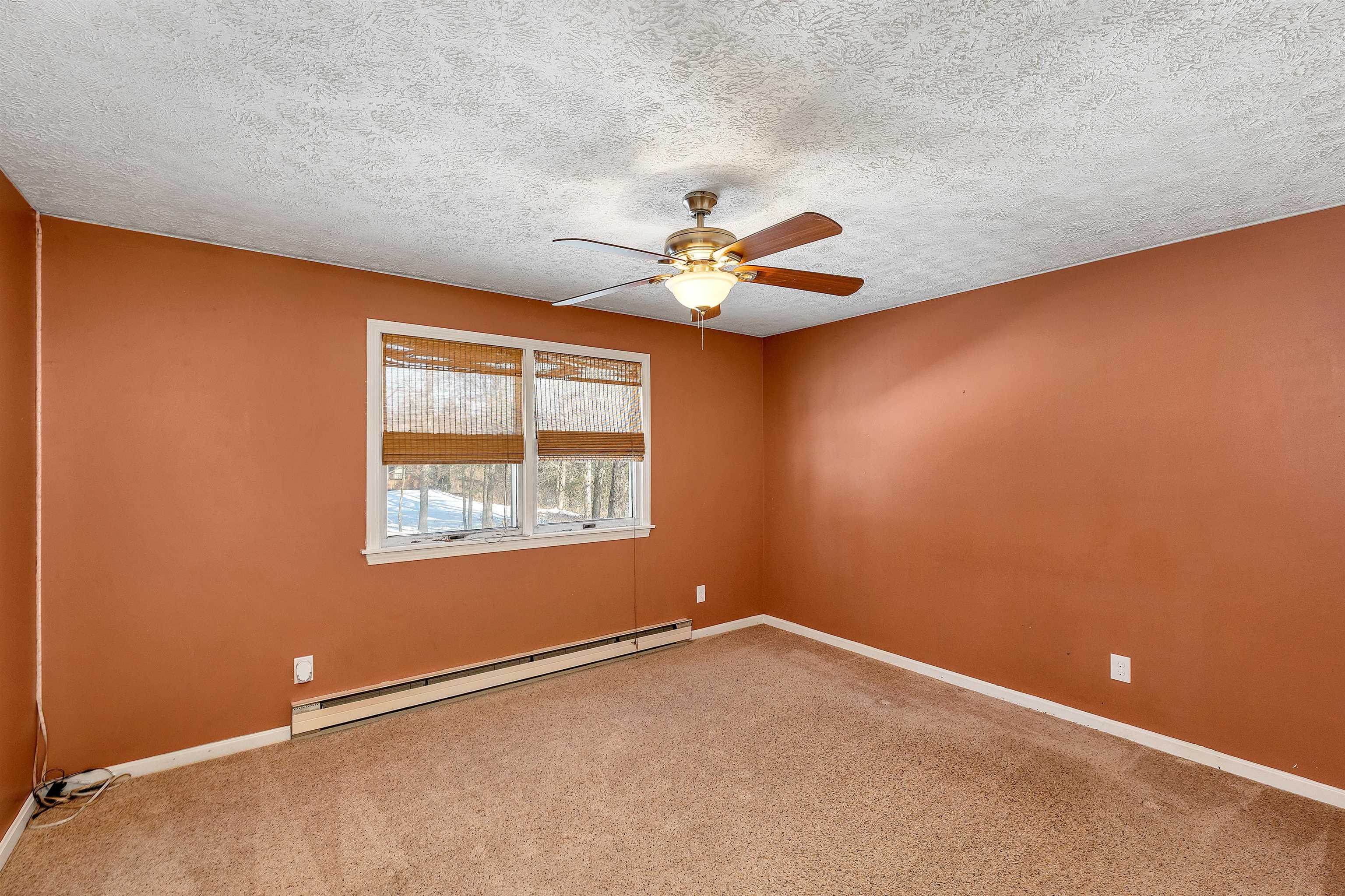 118 Douglas Drive Candia, NH 03034 - Photo 26 of 43