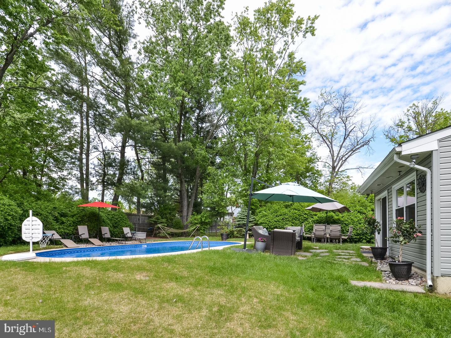 110 Pelham Road North Voorhees, NJ 08043 - Photo 22 of 25 Exterior Back