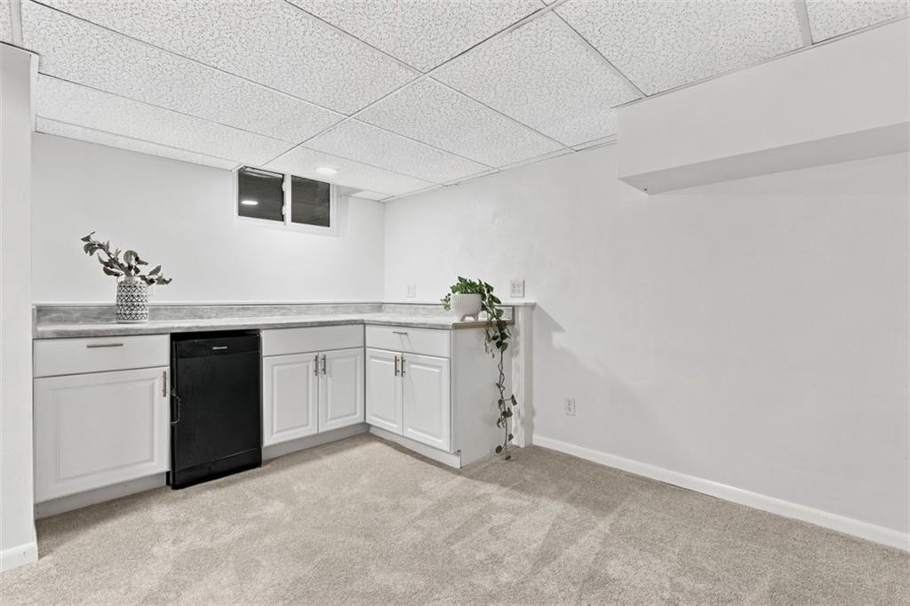 500 Herbst Manor Road Coraopolis, PA 15108 - Photo 32 of 37 Gallery Image 32