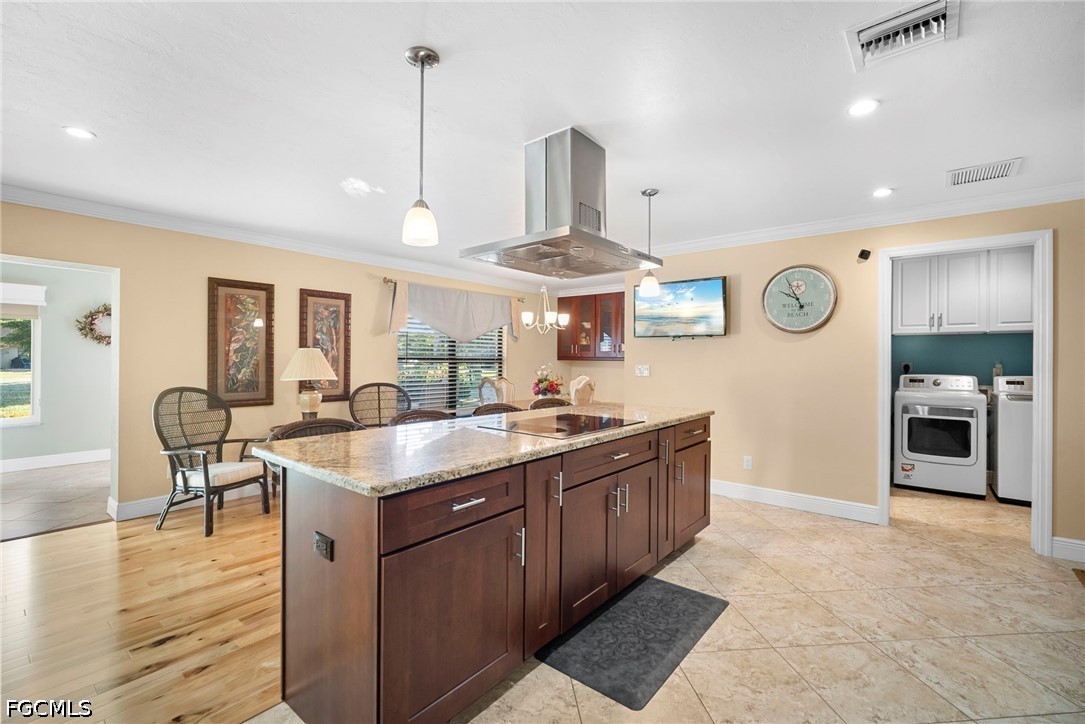 5688 Arvine Circle Fort Myers, FL 33919 - Photo 7 of 39