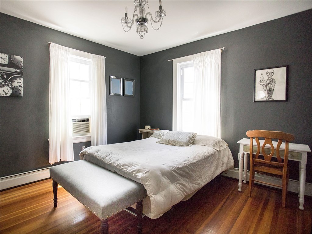 35 Exeter Street, Unit 2 Providence, RI 02906 - Photo 6 of 10 Master bedroom