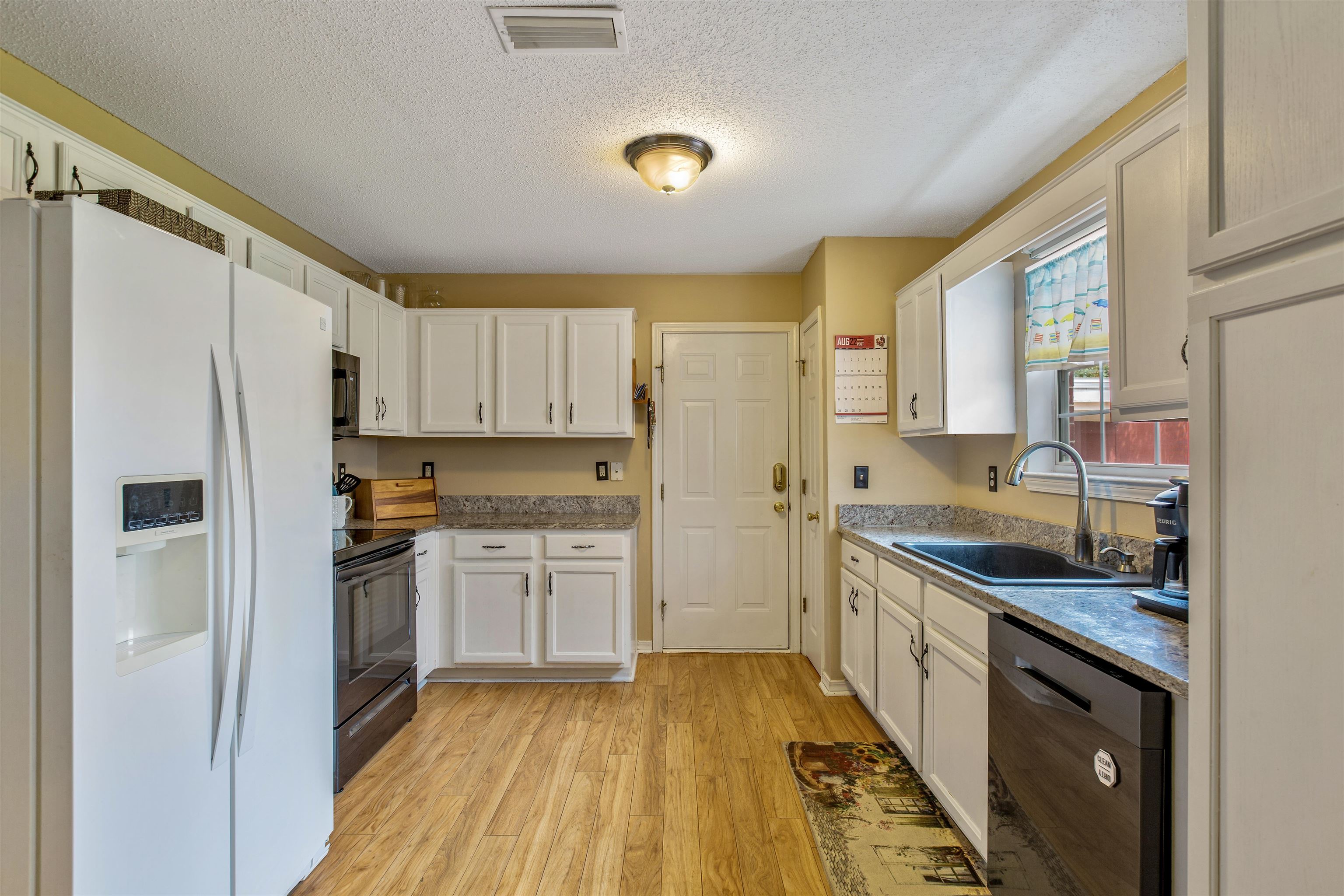 8679 Shannon's Mill Road Foley, AL 36535 - Photo 7 of 22