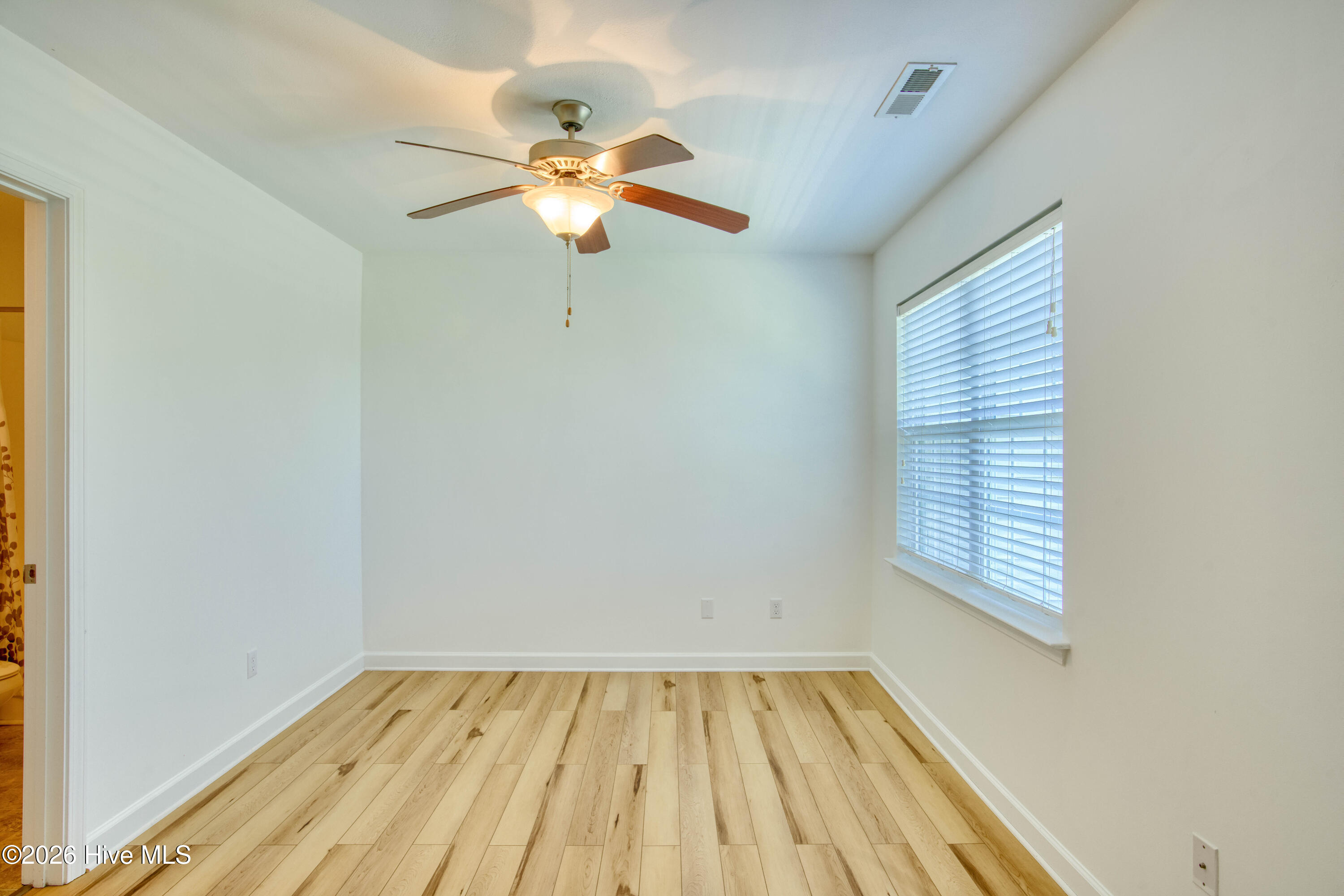 205 Lanieve Court, Unit 3 Hubert, NC 28539 - Photo 12 of 20 original (11)