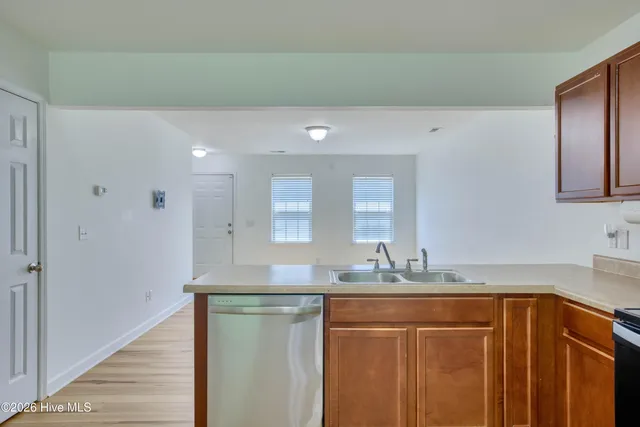 $1,250 | 205 Lanieve Court, Unit 3, Hubert, NC 28539