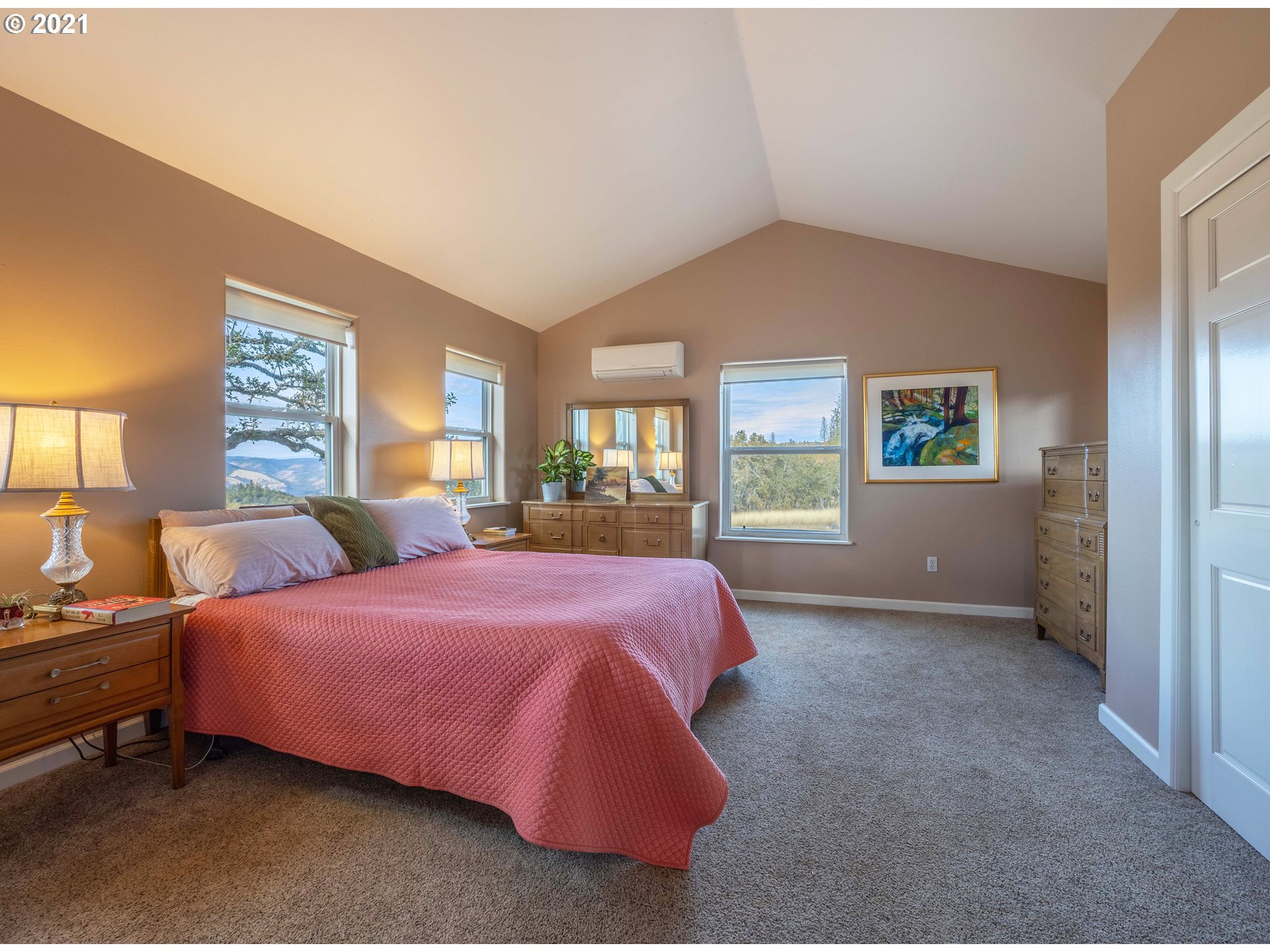 7447 7 Mile Hill Road Mosier, OR 97040 - Photo 23 of 32 Gallery Image 23