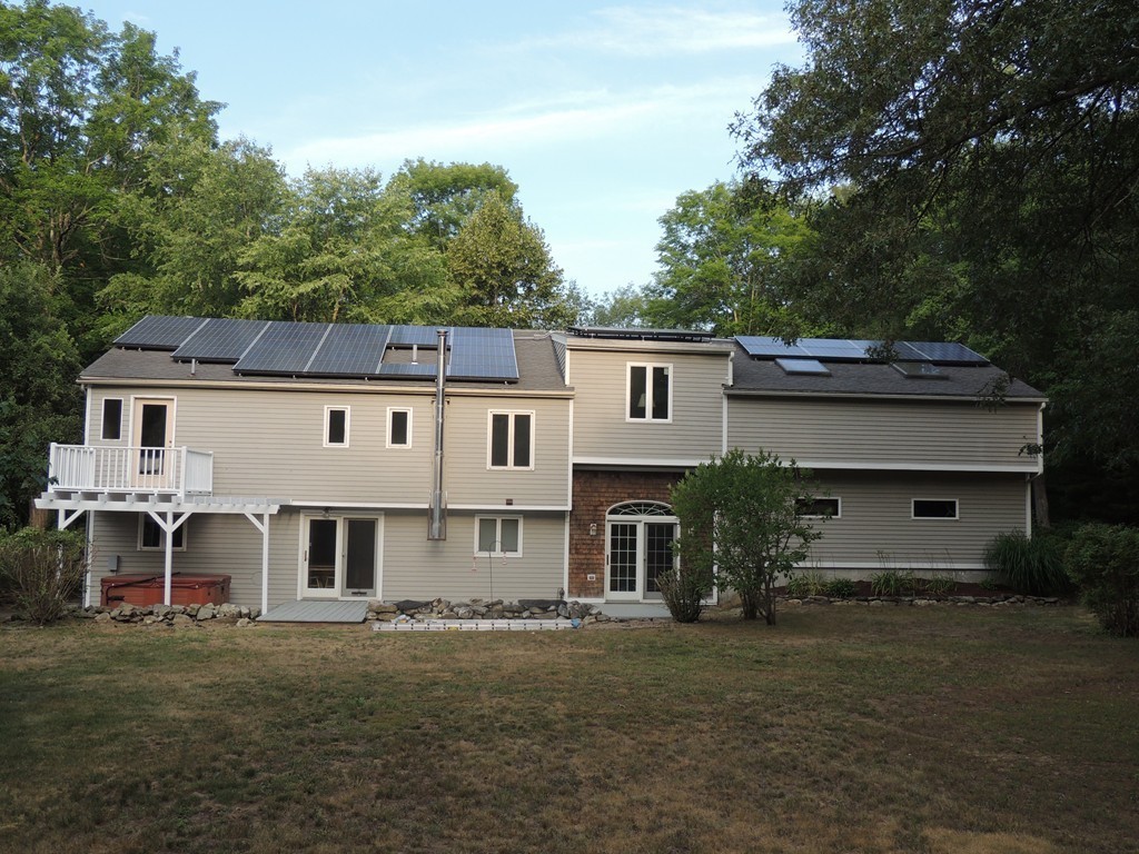 222 Bumstead Road Monson, MA 01057 - Photo 3 of 24