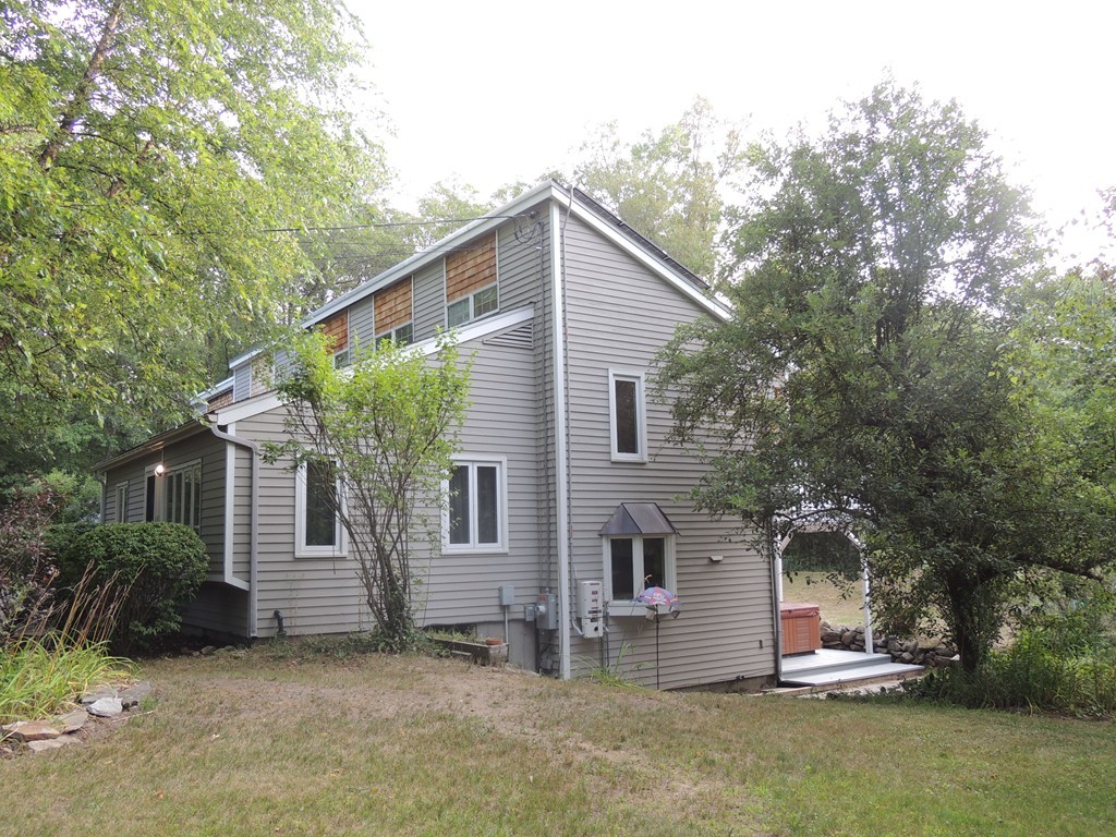 222 Bumstead Road Monson, MA 01057 - Photo 4 of 24