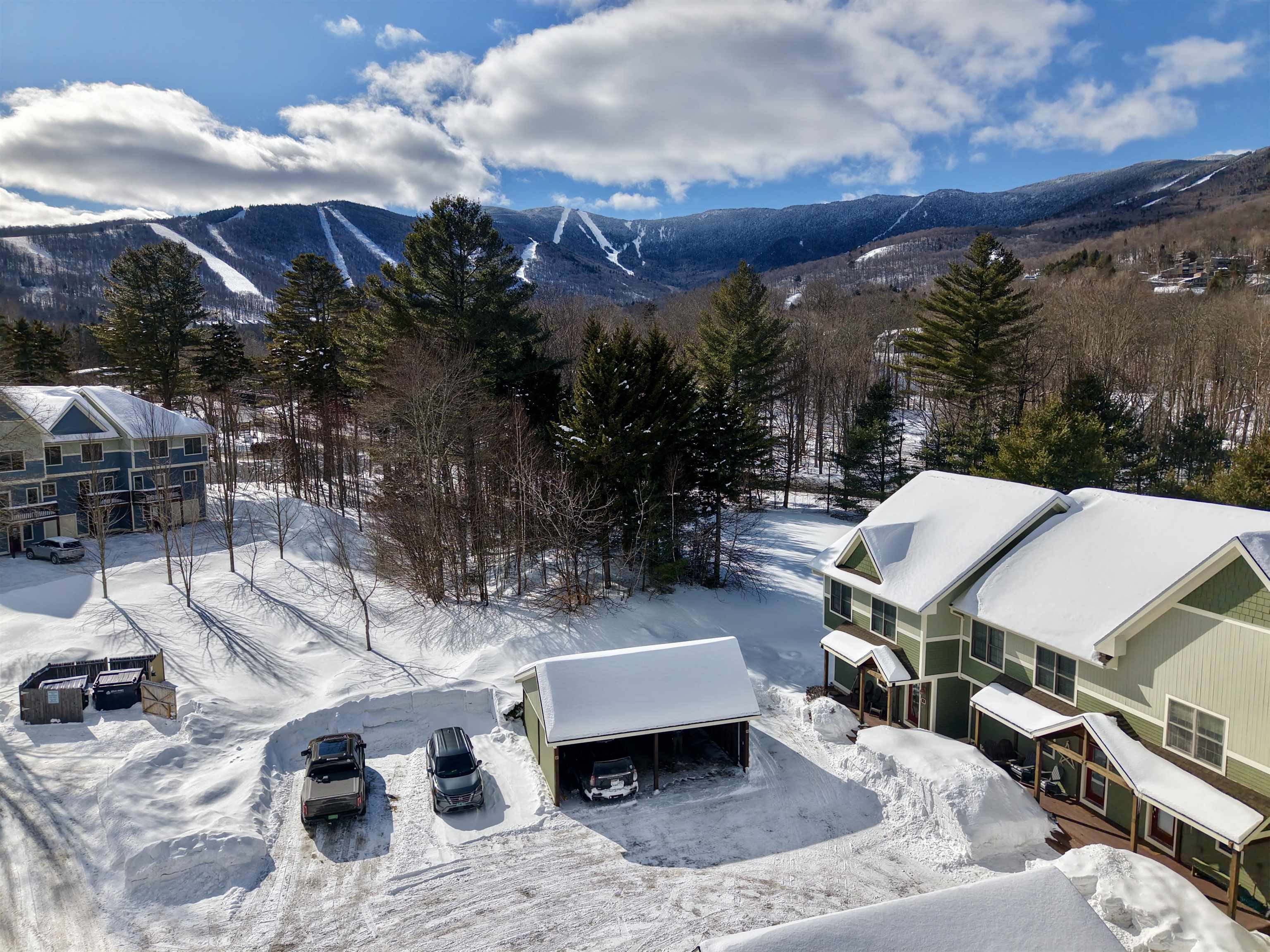 24 Amber Way, Unit 1 Warren, VT 05674 - Photo 3 of 31
