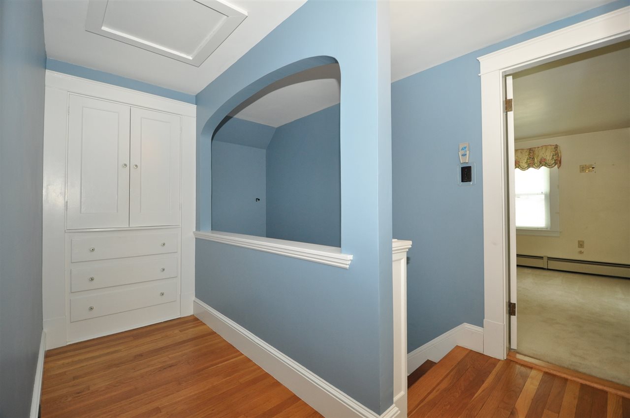 644 Mast Road Goffstown, NH 03102 - Photo 12 of 23 Gallery Image 12