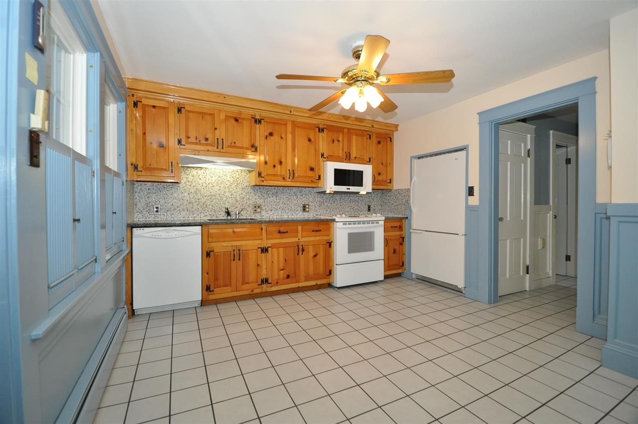 644 Mast Road Goffstown, NH 03102 - Photo 3 of 23 Gallery Image 3