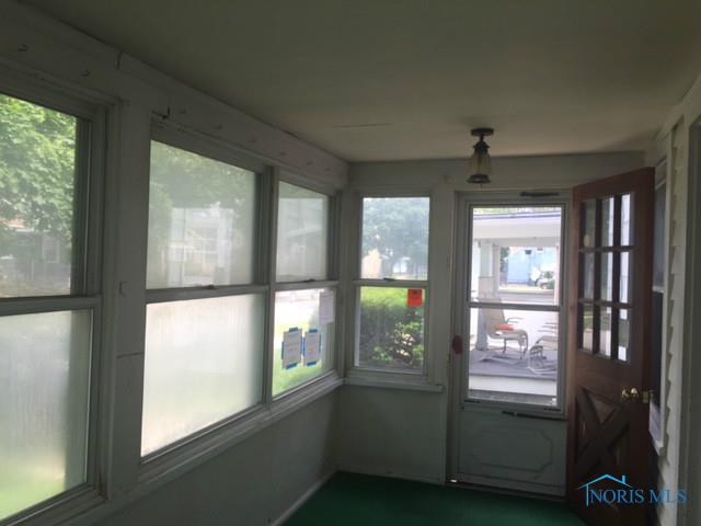 1729 Loxley Road Toledo, OH 43613 - Photo 5 of 10 Gallery Image 5