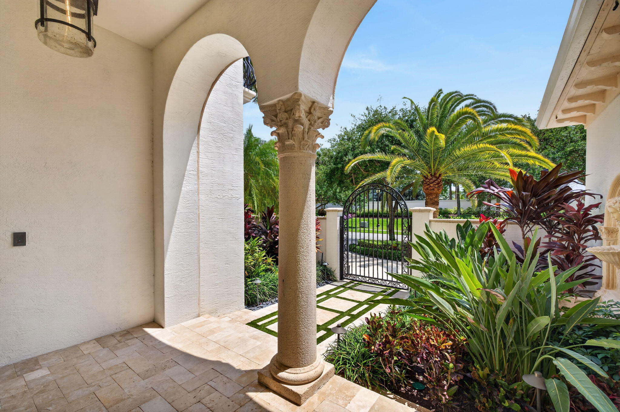 9471 Bridgebrook Drive Boca Raton, FL 33496 - Photo 6 of 172 52-web-or-mls-699A6137