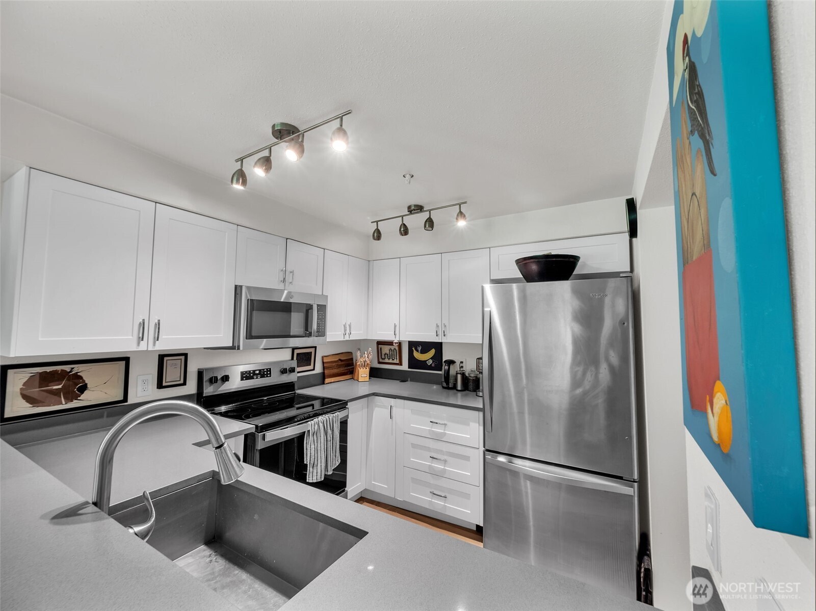 19404 Northeast Bothell Way, Unit B104 Bothell, WA 98011 - Photo 7 of 29 Gallery Image 7