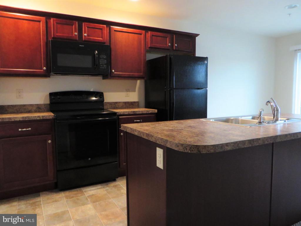 103 Clay School Road Ephrata, PA 17522 - Photo 3 of 10 Gallery Image 3