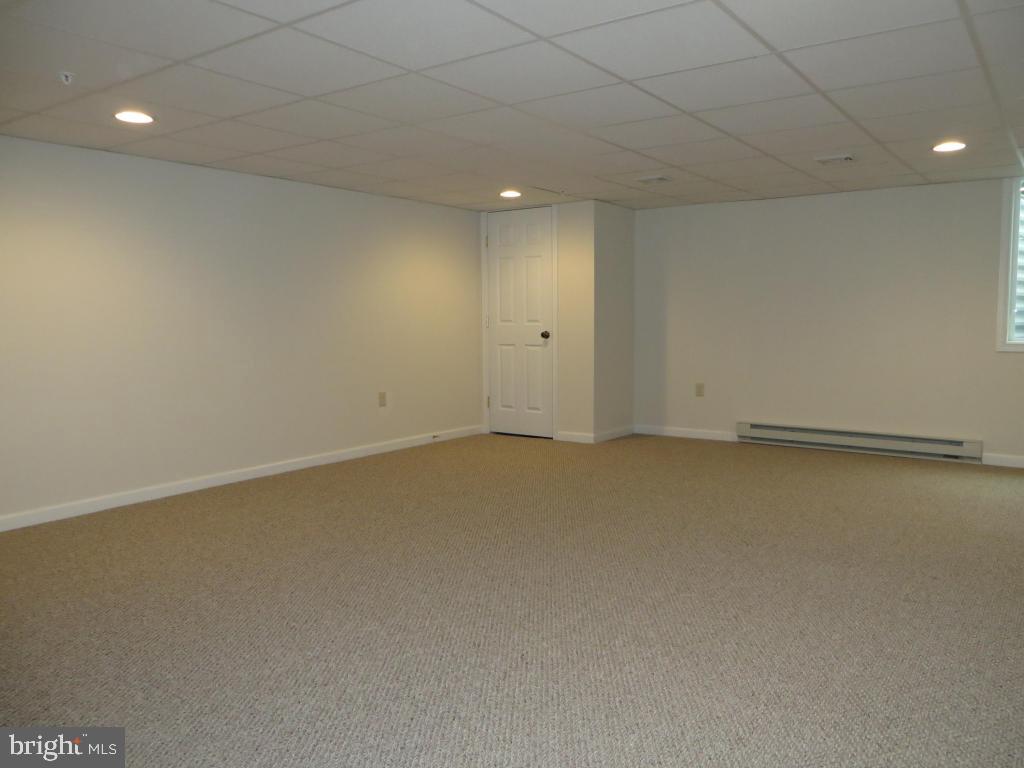 103 Clay School Road Ephrata, PA 17522 - Photo 6 of 10 Gallery Image 6