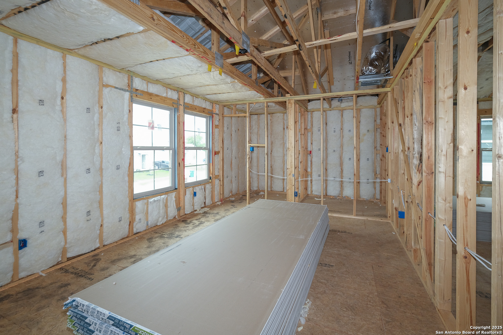 3022 Selhurst Street Converse, TX 78109 - Photo 26 of 32 a view of an empty room