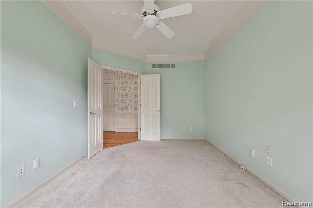 1921 Dunham Drive Rochester, MI 48306 - Photo 29 of 48