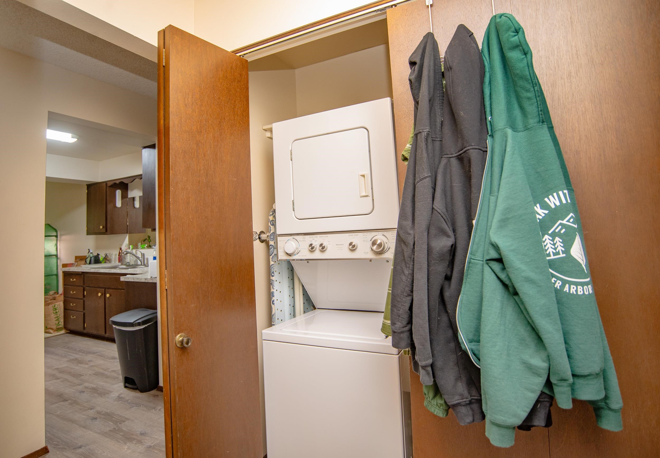 223 North Raymond Road, Unit 11 Spokane Valley, WA 99206 - Photo 13 of 16