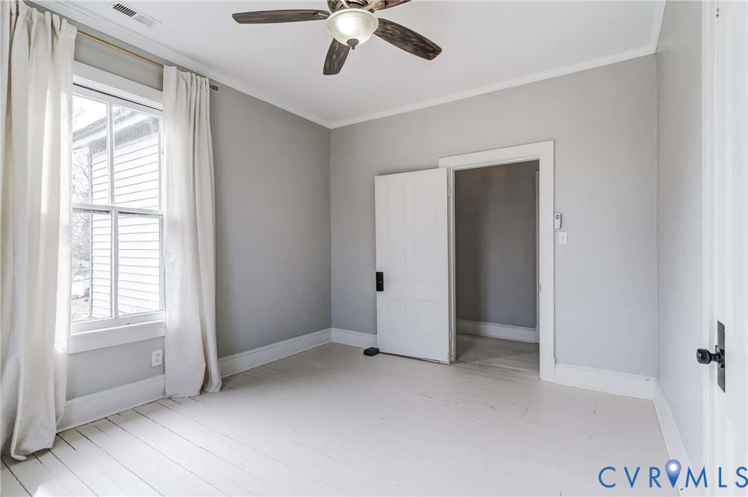 418 4th Street West Point, VA 23181 - Photo 23 of 36 a view of an empty room with a window