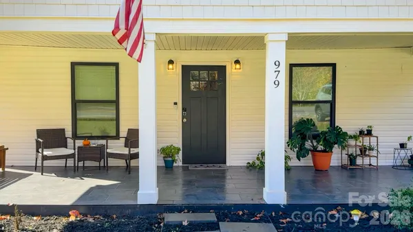 $341,000 | 979 Howard Gap Road, Tryon, NC 28782