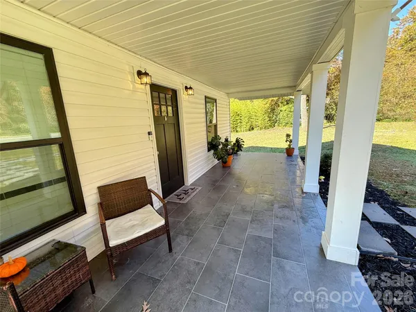 $341,000 | 979 Howard Gap Road, Tryon, NC 28782