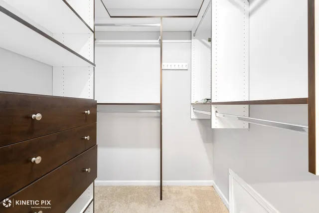 $2,700 | 313 Cromwell Court, Unit 313, Westmont, IL 60559