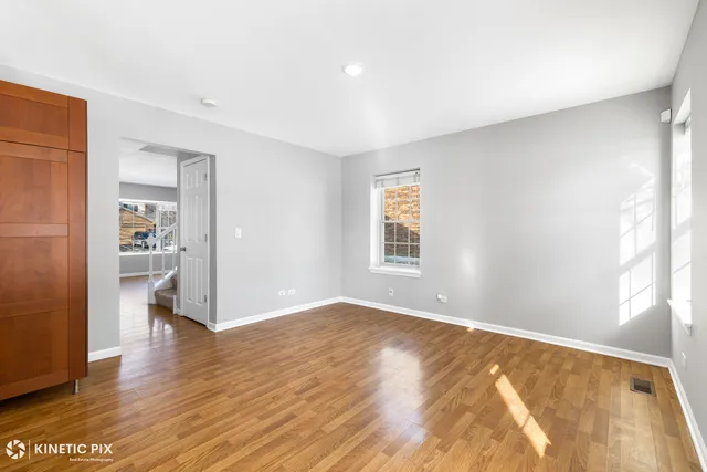 $2,700 | 313 Cromwell Court, Unit 313, Westmont, IL 60559