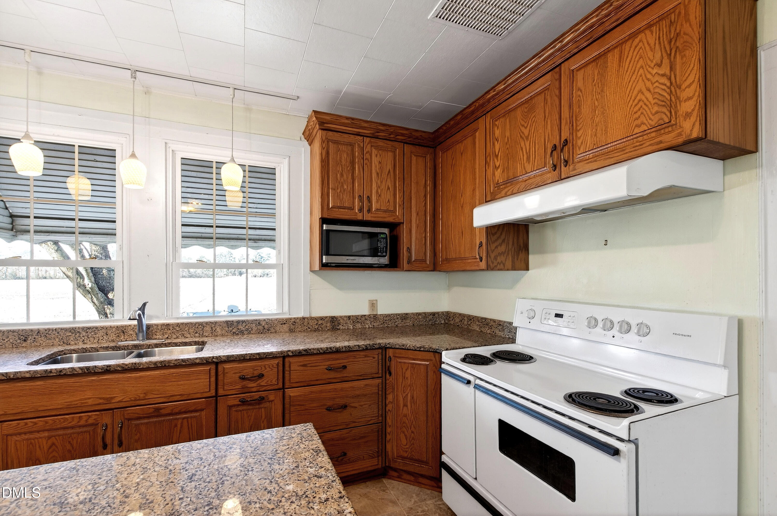 5964 Godwin Lake Road Dunn, NC 28334 - Photo 18 of 60 Kitchen