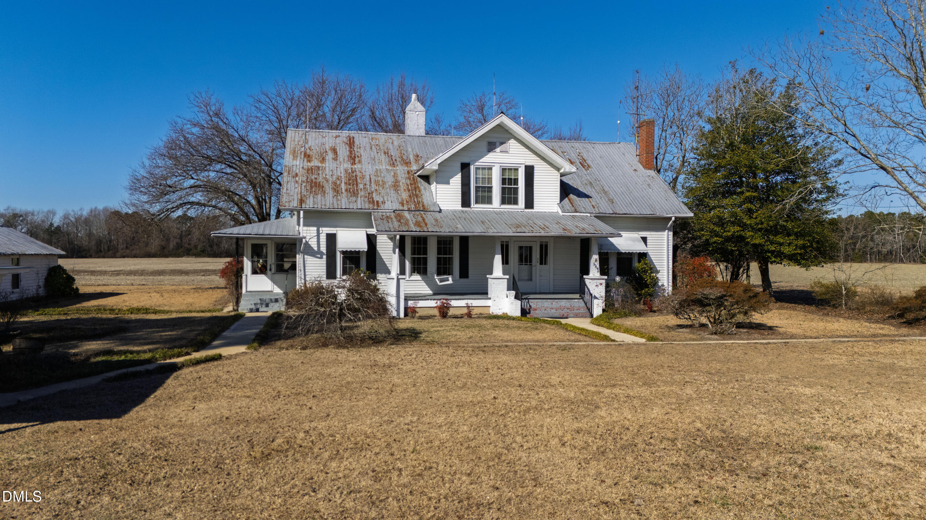 5964 Godwin Lake Road Dunn, NC 28334 - Photo 4 of 60 Historic Character
