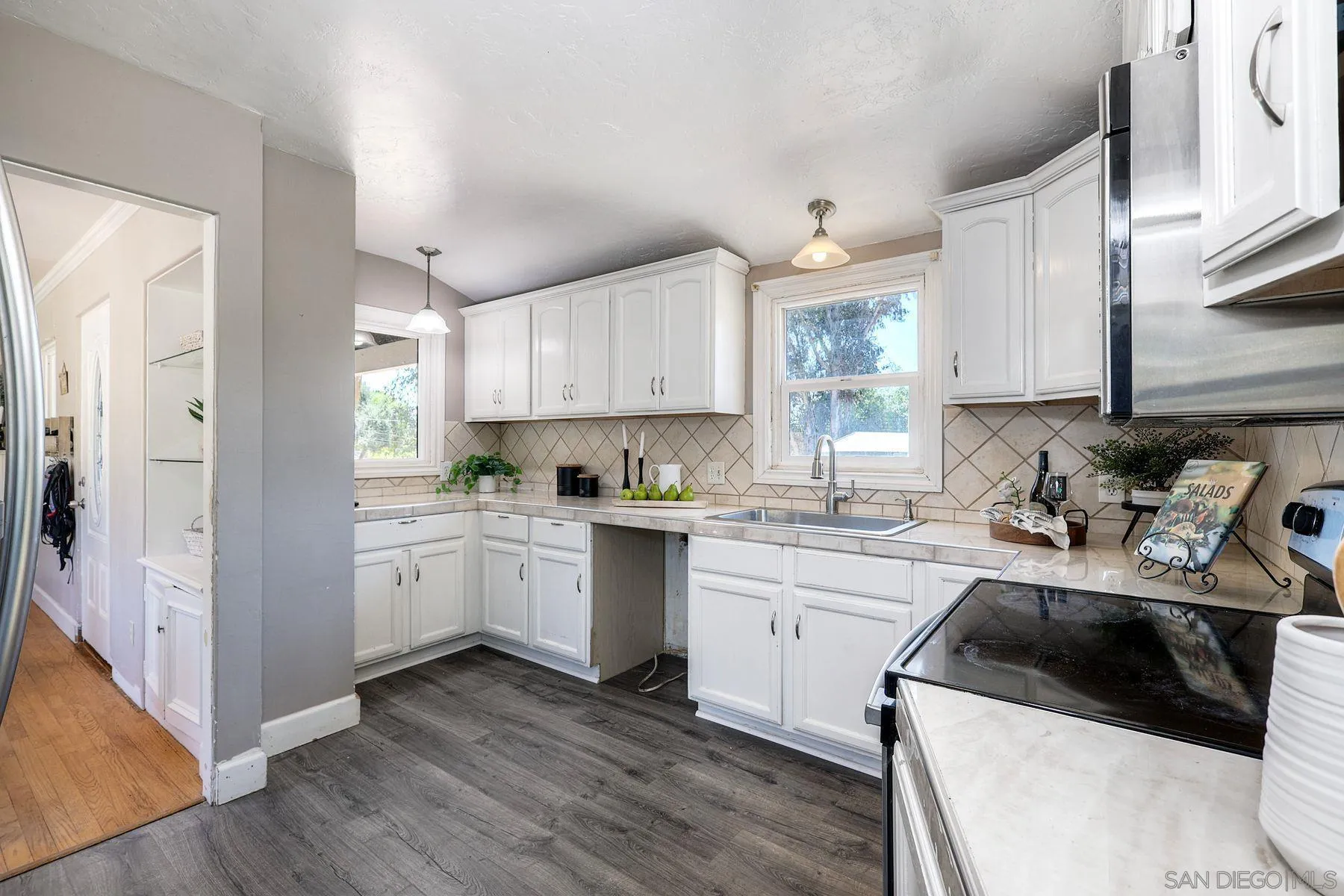 10859 Valle Vista Road Lakeside, CA 92040 - Photo 9 of 42