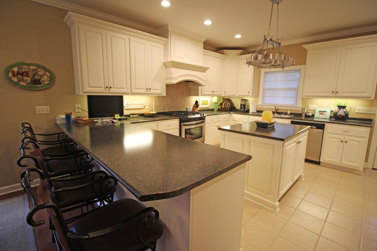 200 Clearwater Ridge Savannah, TN 38372 - Photo 5 of 23 Gallery Image 5
