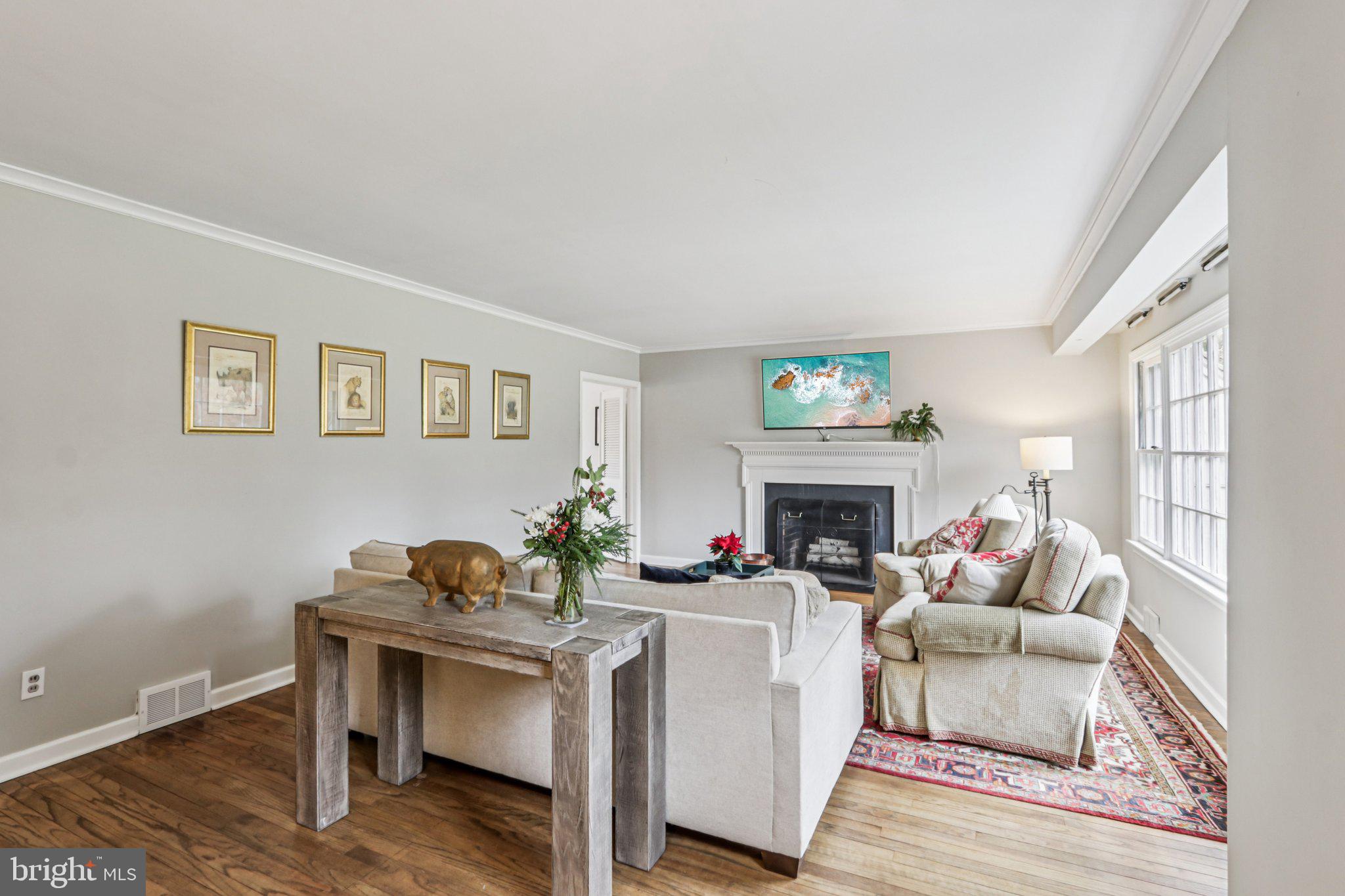 913 Field Lane Villanova, PA 19085 - Photo 13 of 65 Gallery Image 13