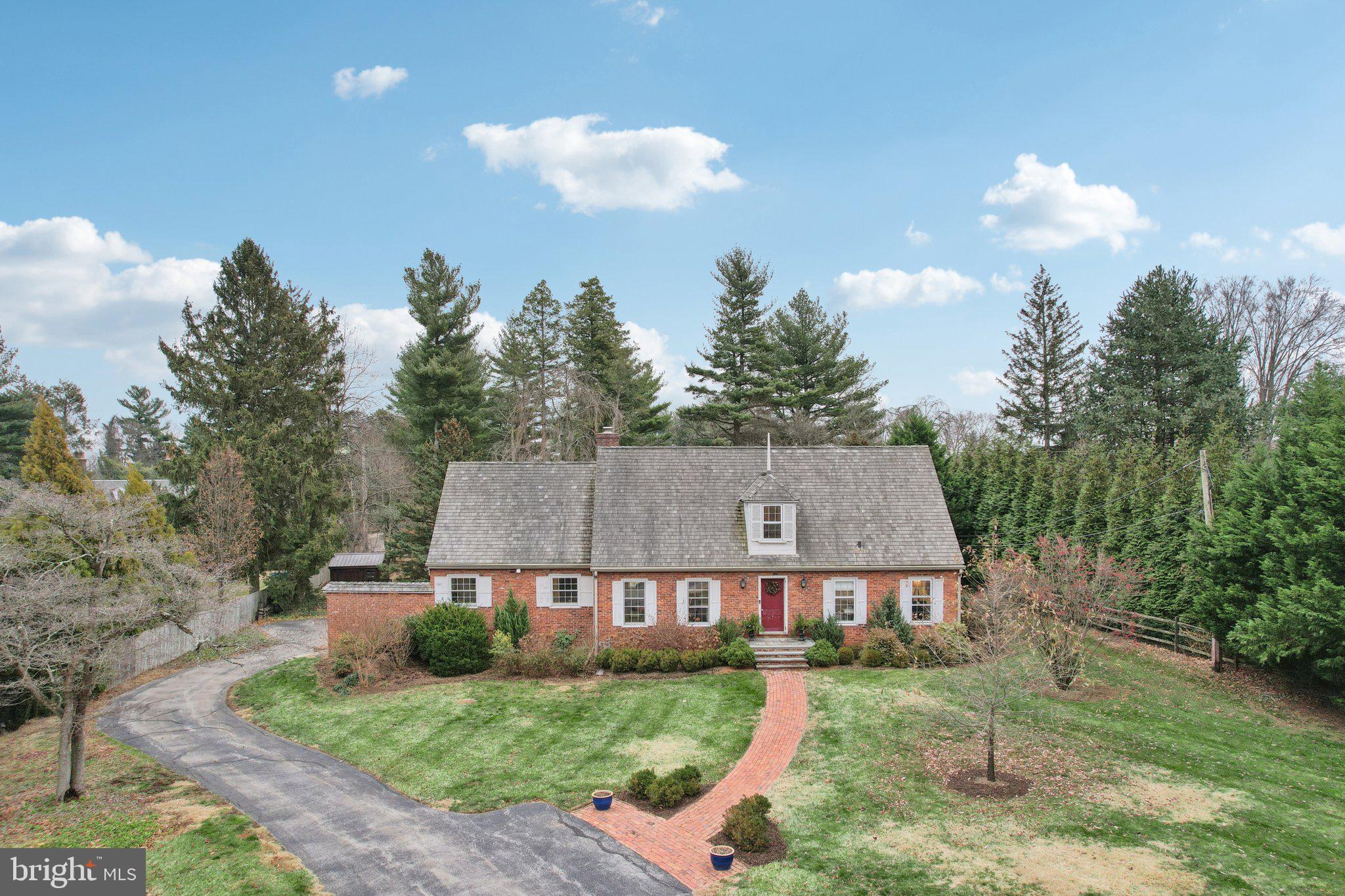 913 Field Lane Villanova, PA 19085 - Photo 3 of 65 Gallery Image 3
