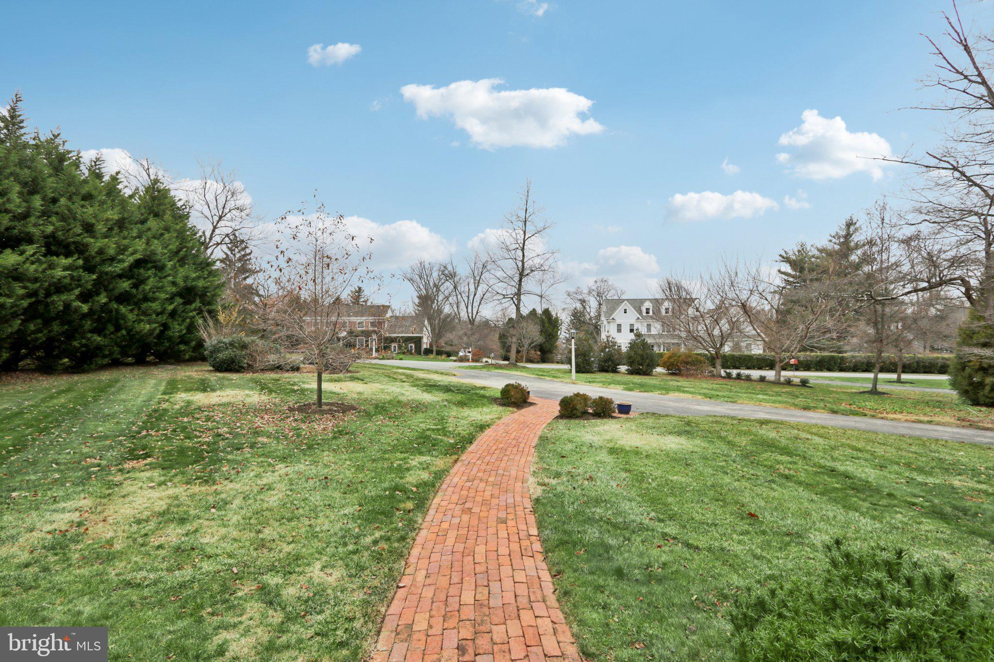 913 Field Lane Villanova, PA 19085 - Photo 6 of 65 Gallery Image 6
