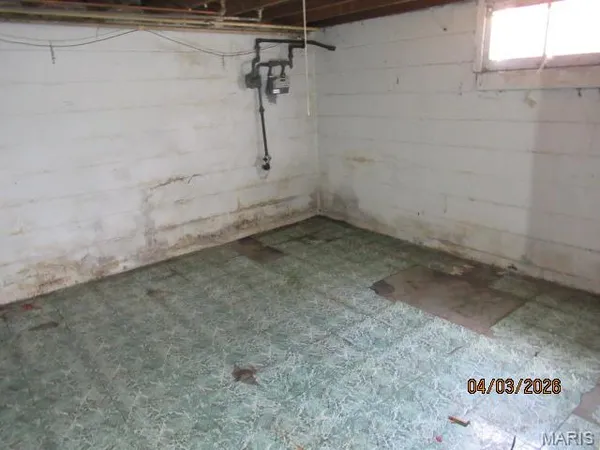 $48,500 | 6821 Primrose Avenue, Pagedale, MO 63133