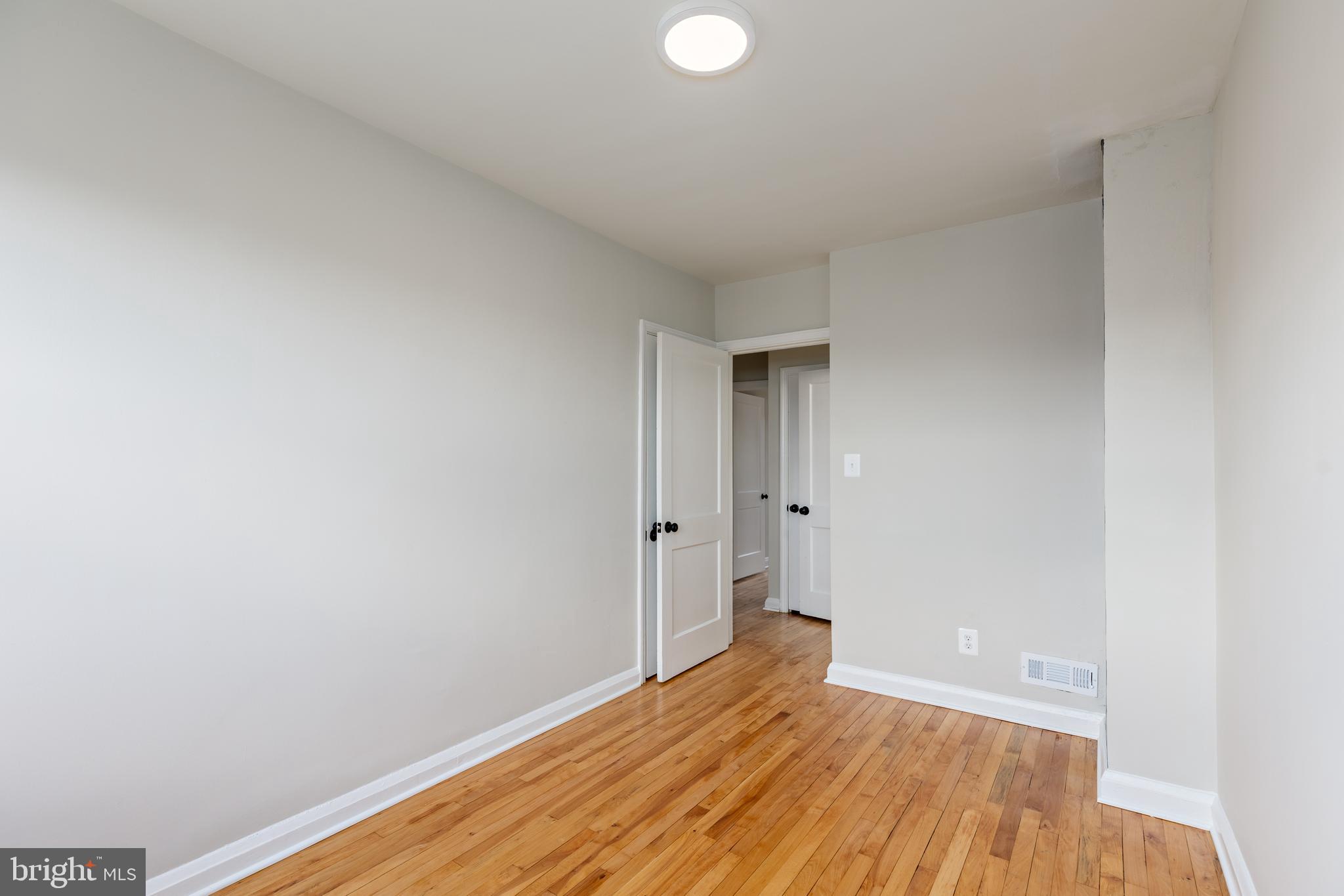 6913 Broening Road Baltimore, MD 21222 - Photo 18 of 33 Gallery Image 18