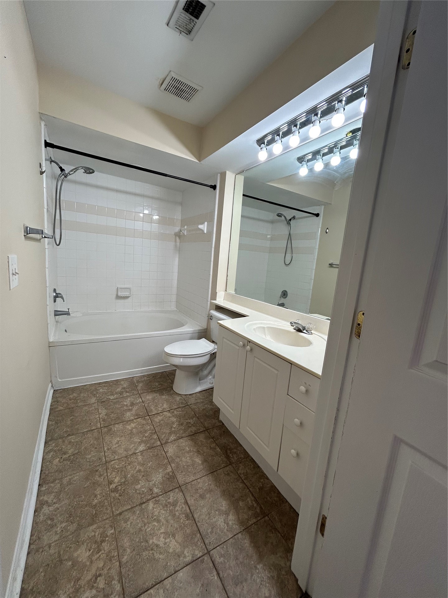 23643 Bahama Point Fernandina Beach, FL 32034 - Photo 8 of 26 Gallery Image 8