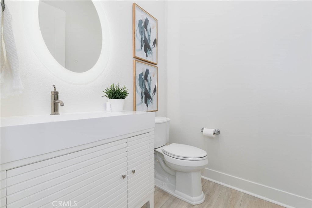 114 Interstellar Irvine, CA 92618 - Photo 12 of 36