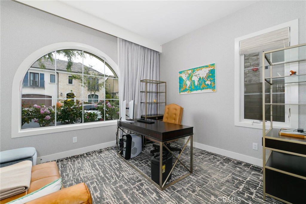 114 Interstellar Irvine, CA 92618 - Photo 14 of 36