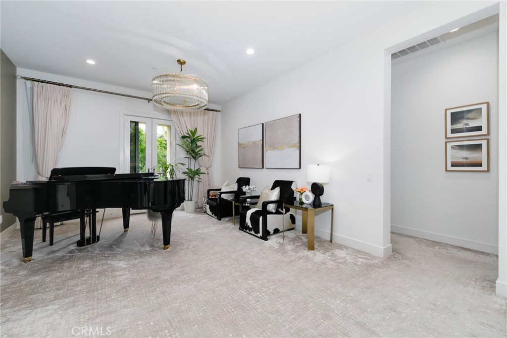 114 Interstellar Irvine, CA 92618 - Photo 17 of 36