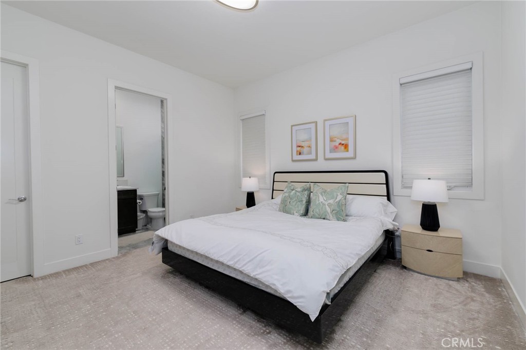 114 Interstellar Irvine, CA 92618 - Photo 21 of 36