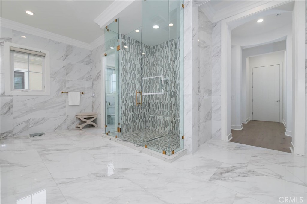 114 Interstellar Irvine, CA 92618 - Photo 26 of 36