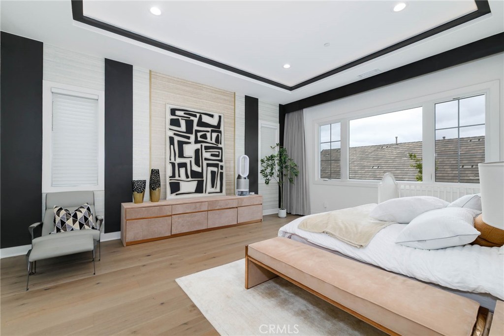 114 Interstellar Irvine, CA 92618 - Photo 30 of 36