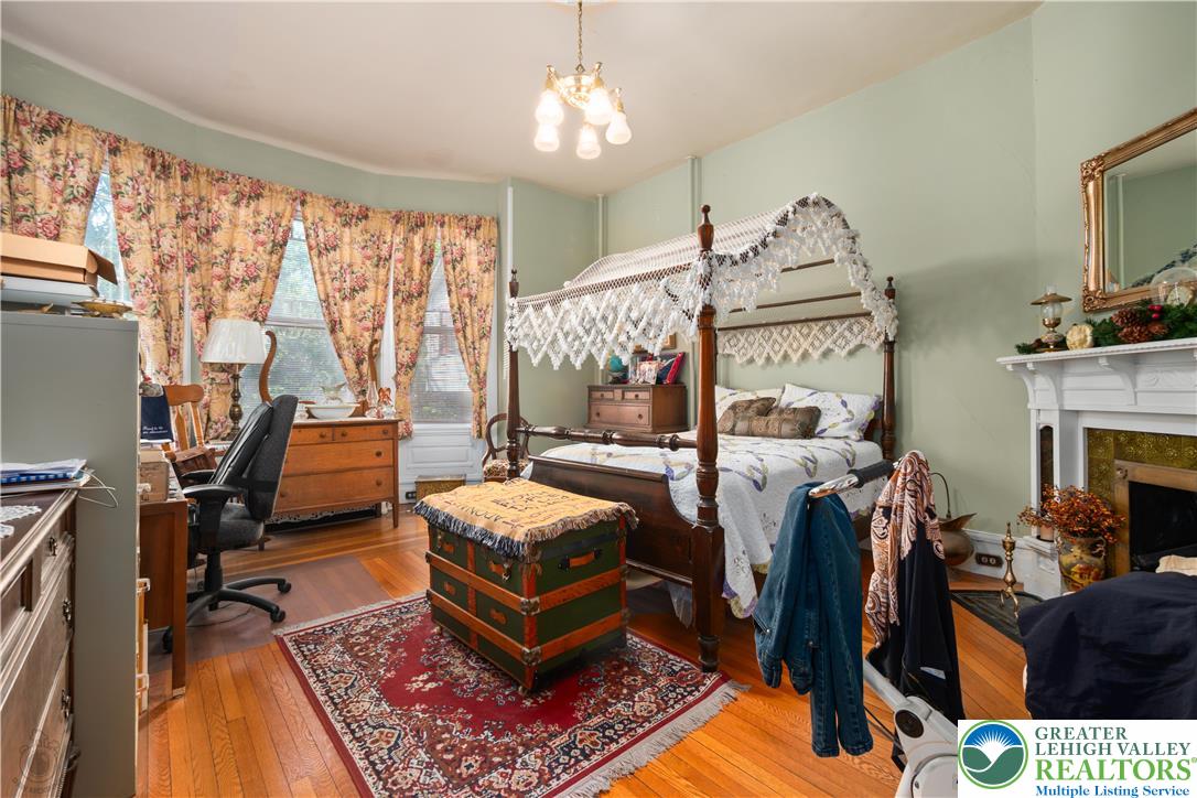 1321 Bushkill Street Easton, PA 18042 - Photo 18 of 49